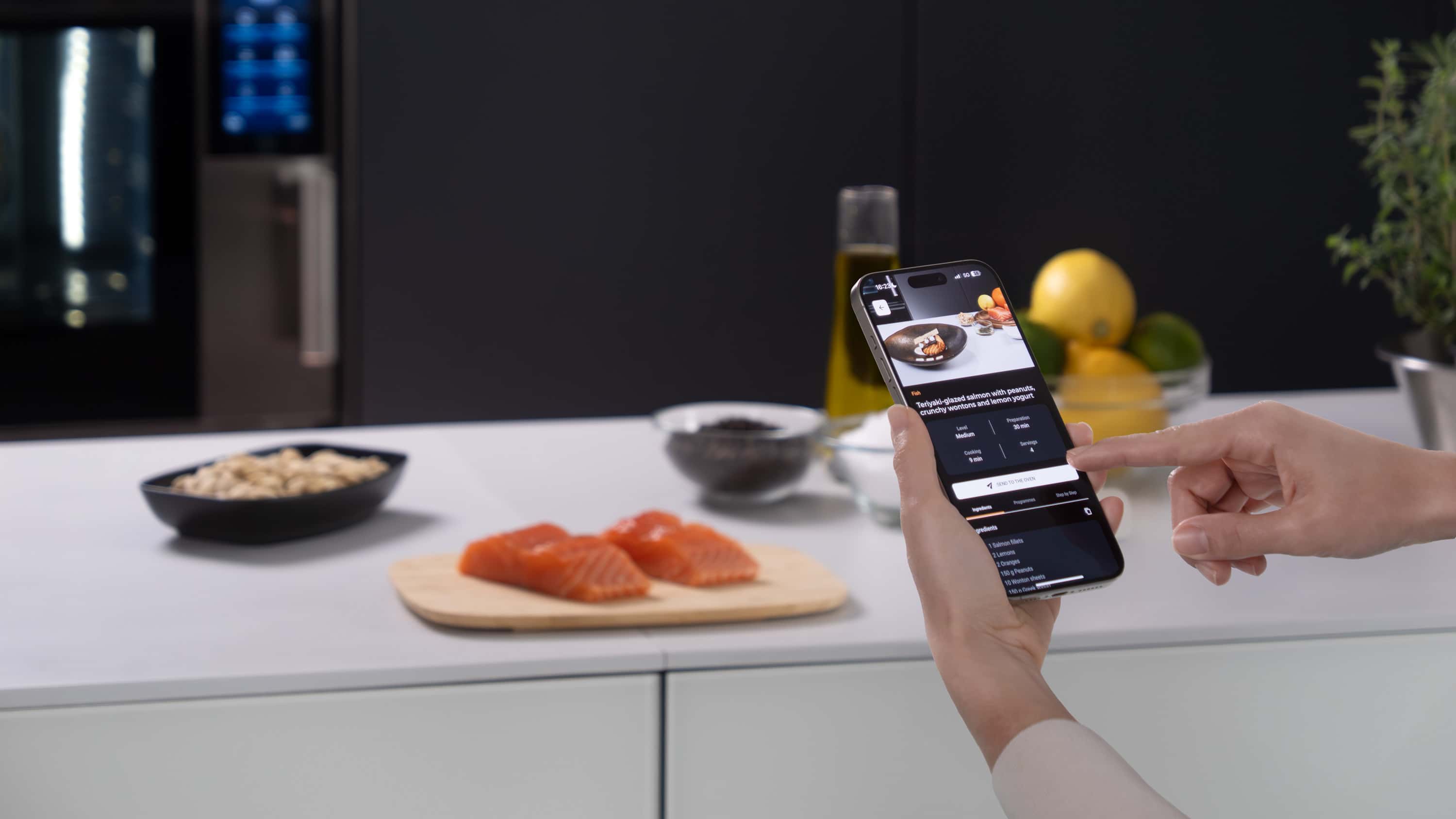 The Unox Casa App digital extension of SuperOven's superpowers.